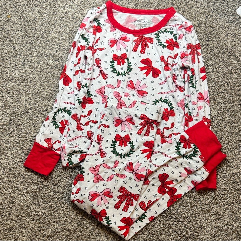 Caden Lane Pajama Set - Red and White Bow Print